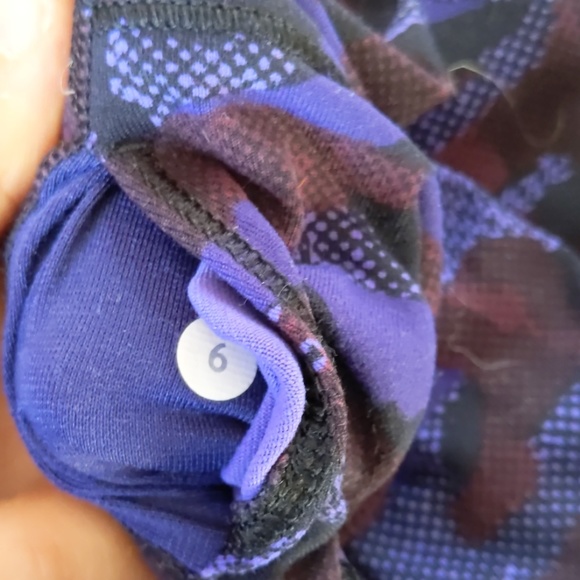 Lululemon Winder Under - Picture 3 of 4